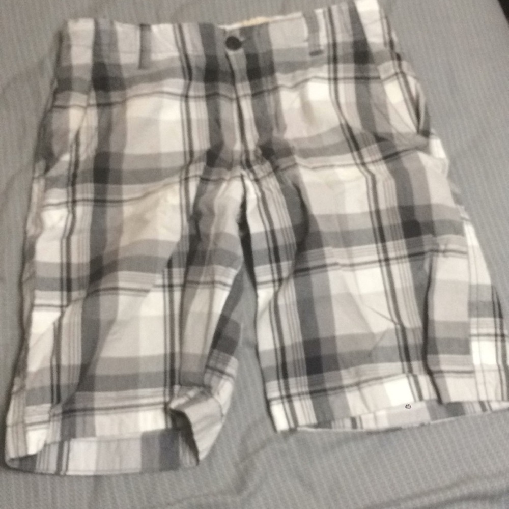 AĒROPOSTALE- Shorts